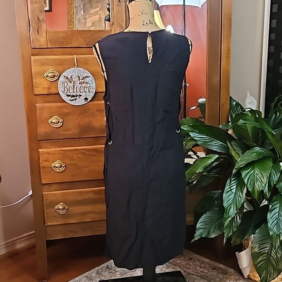 Avec Les Filles Black side slit dress size Small - Picture 6 of 13